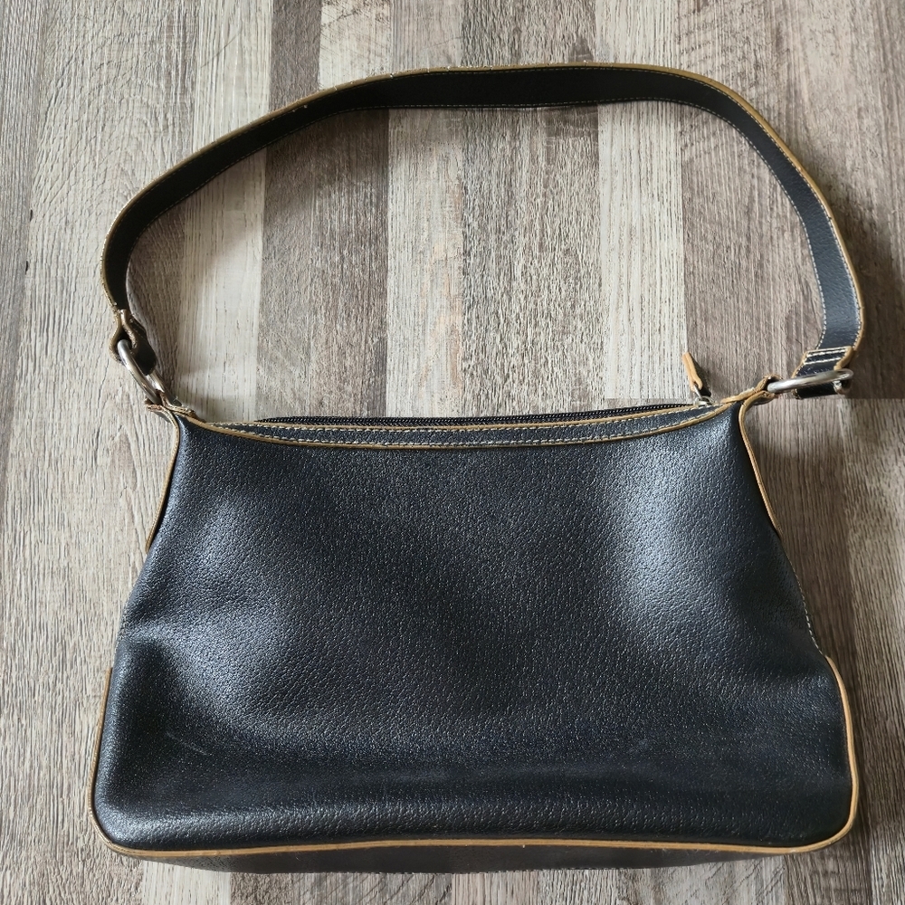Minicci Black Pebbled Faux Leather Shoulder Bag Tan Piping Ring Detail - Picture 6 of 11